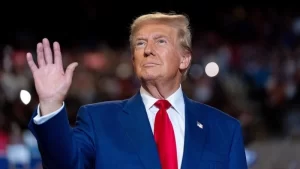 Tổng Thống Donald Trump Năm 2025