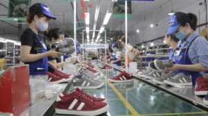 Xuất khẩu giày dép Việt Nam sang Mỹ